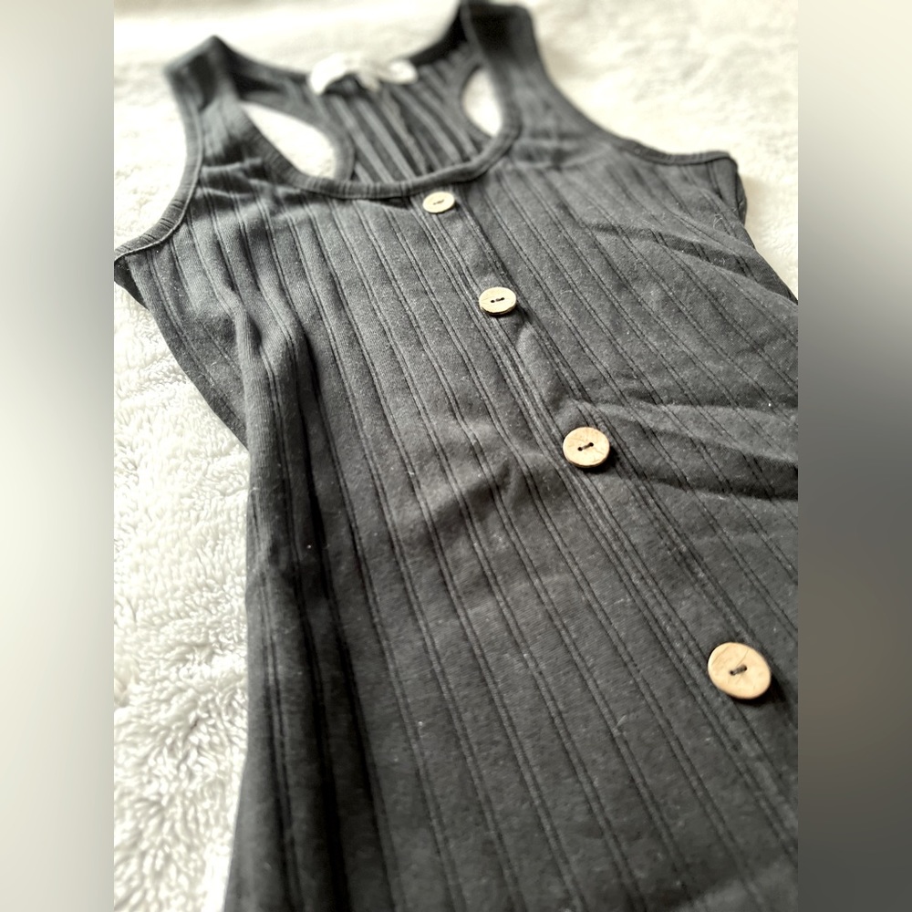 🖤 black body-con button-up dress 🖤 - Picture 3 of 4